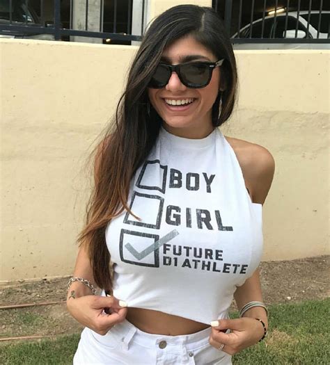 mia khalifa pron videos|Mia Khalifa New Porn Videos